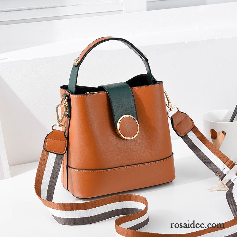 Handtaschen Damen Allgleiches Einfach Mode Messenger-tasche Das Neue Temperament Schwarz Rot