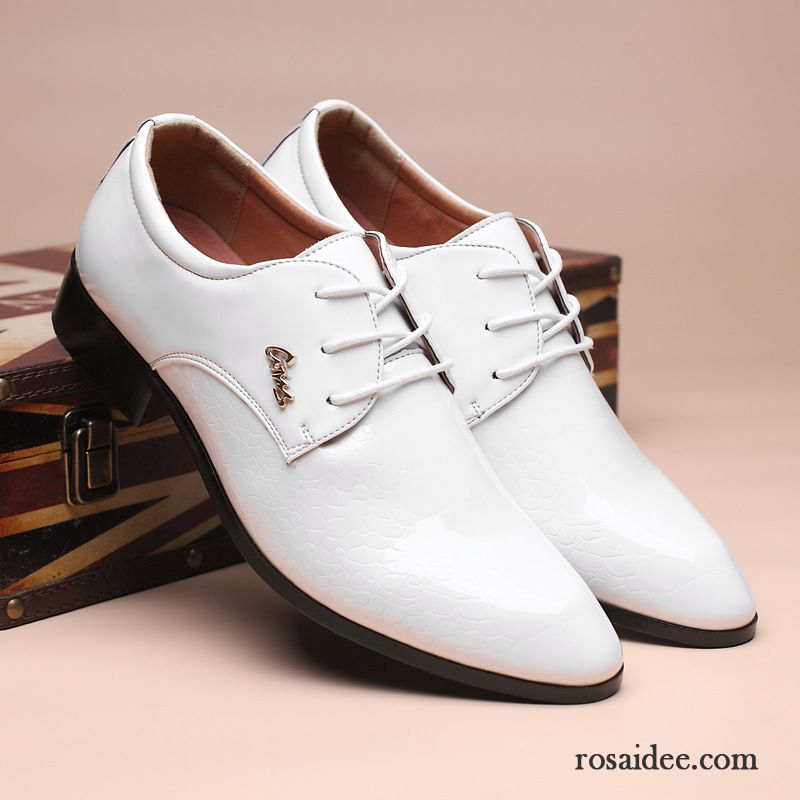 Leder Schuhe Dunkelbraun Herren Lederschue Trend Casual Schuhe England Geschäft Neue Hochzeit Schuhe Billig