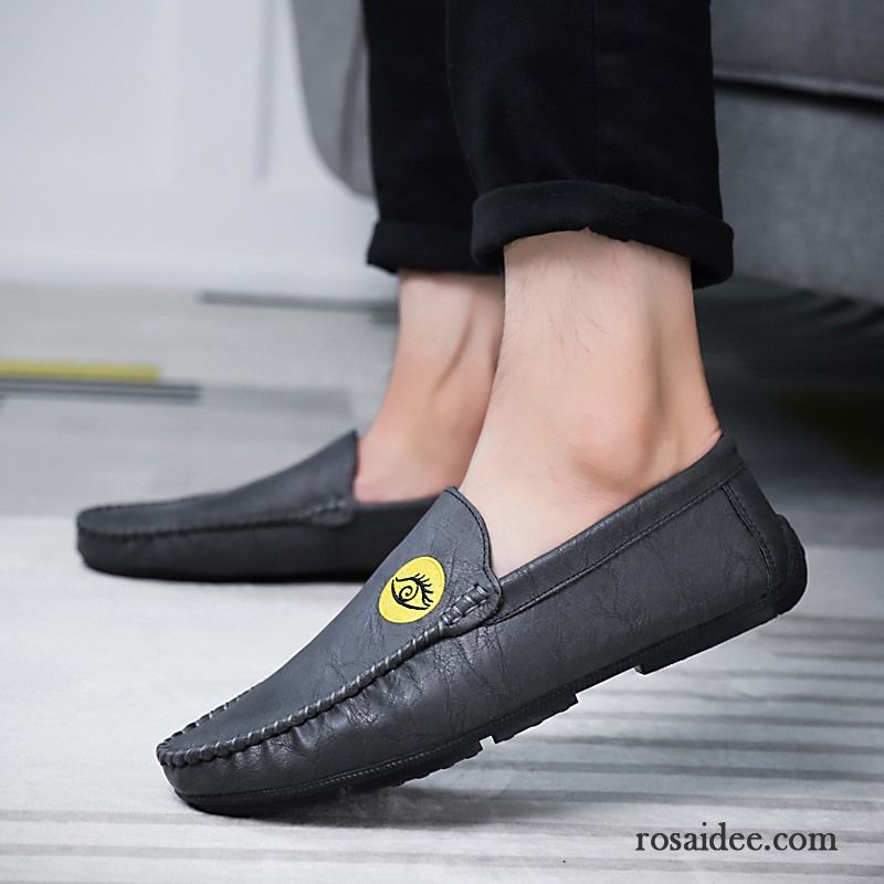 Modische Herrenschuhe Casual Persönlichkeit Rot Trend Sommer Neue Herbst Schuhe Faul Allgleiches Lederschue Herren Billig