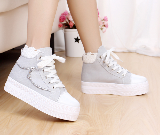 Weiße Schuhe Damen Sneaker Große Größe Mädchen Schüler Langschaft Casual Flache Tuch Schuhe Schnürschuhe Skaterschuhe Kaufen