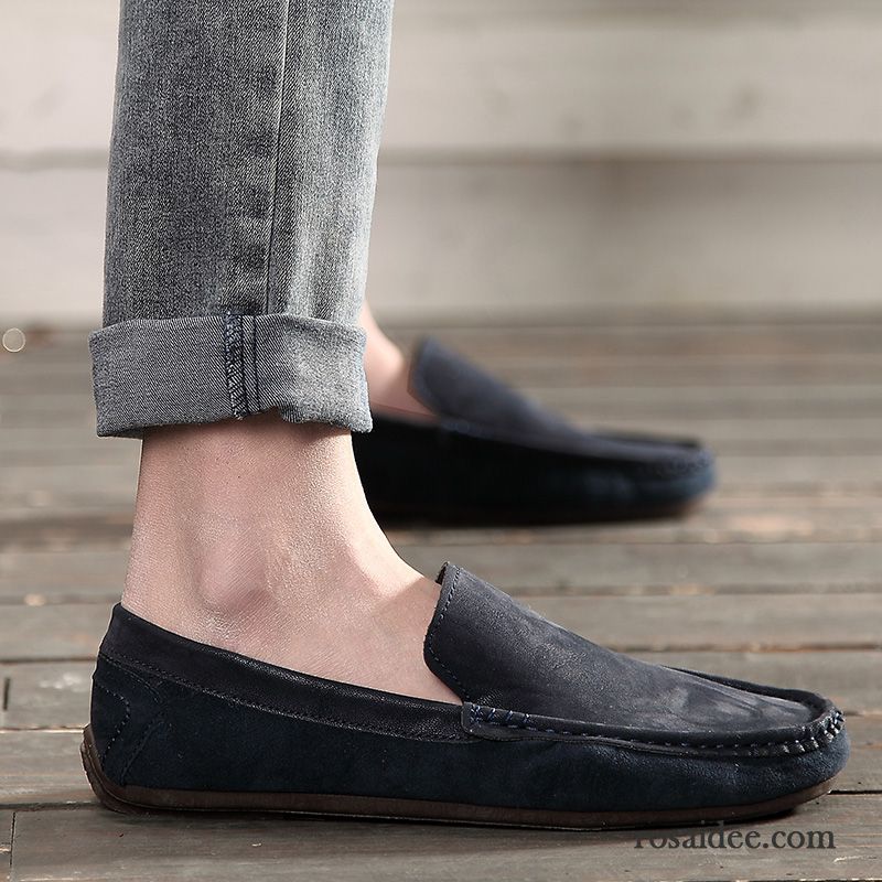 Weiße Schuhe Herren Neue Casual Lederschue England Slip-on Schuhe Herren Trend Feder Faul Rabatt