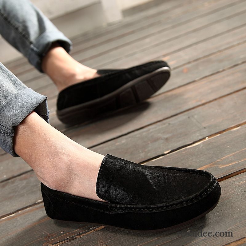 Weiße Schuhe Herren Neue Casual Lederschue England Slip-on Schuhe Herren Trend Feder Faul Rabatt